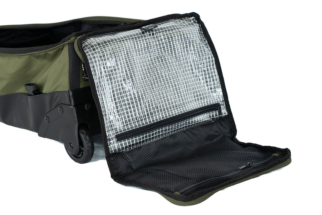 CARRY ON ROLLER 40L