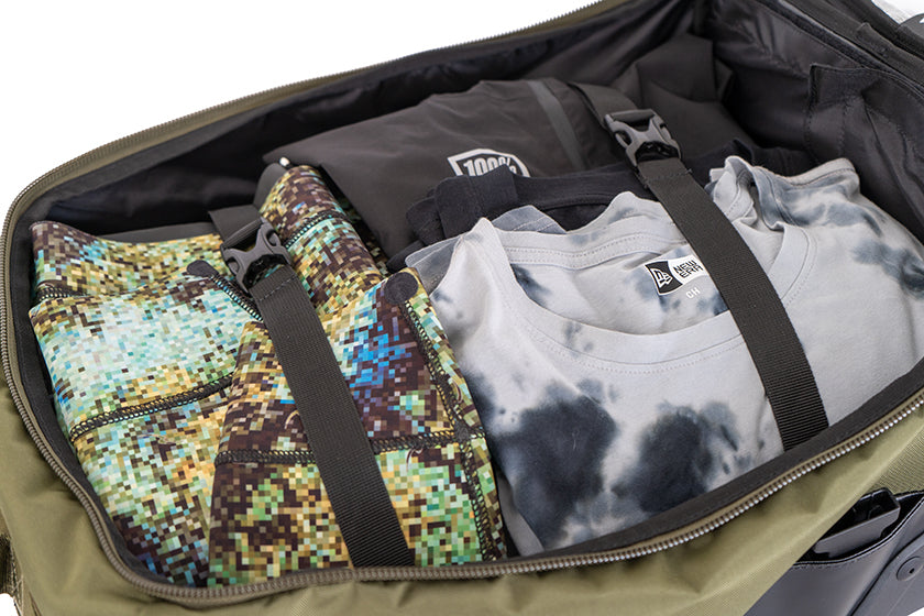 CARRY ON ROLLER 40L