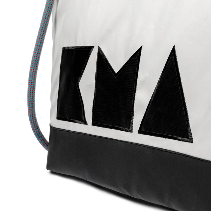 FLEXIBLE FISH COOLER BAG