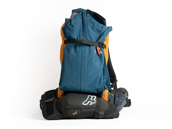 GARRISON 12L HYDRATION BACKPACK